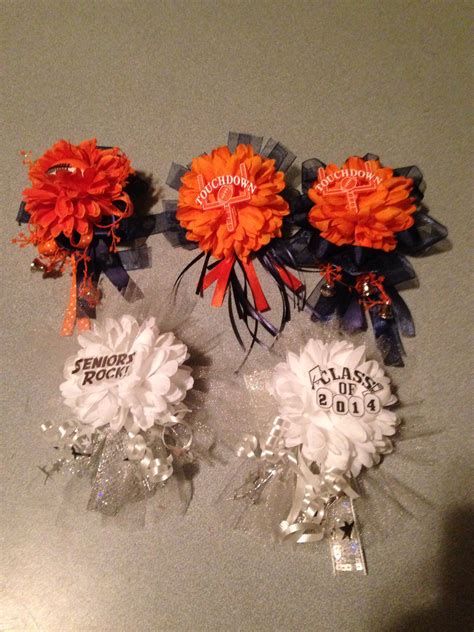 Homecoming Mum Rings Ribbon Crafts Diy Homecoming Mums Homecoming