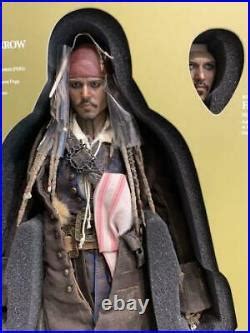 Hot Toys Captain Jack Sparrow Pirates Of The Caribbean DX06 1 6 Action Figure Pirates Of The