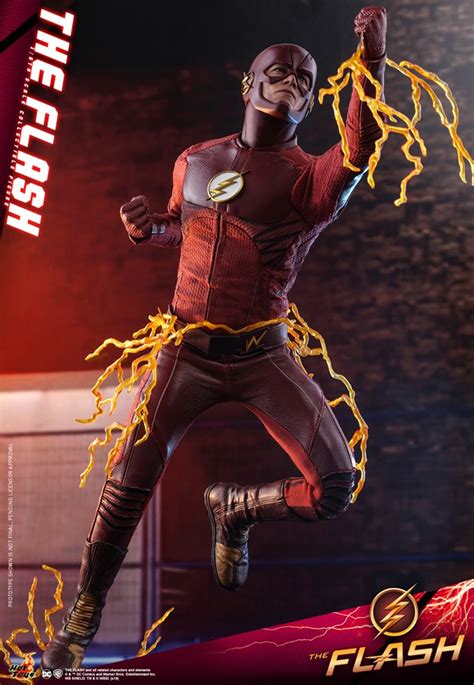 Hot Toys閃電俠The Flash 閃電俠 1 6 比例珍藏人偶登場 Toys Zone D 玩具兄弟 Figures Price List Reviews