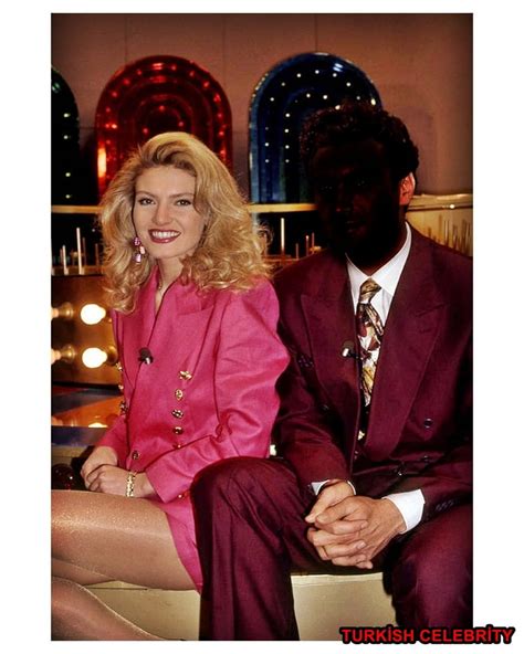 Retro Celebrity Woman Turkish Famous Milf Mature Vintage Hot Porn Pictures XXX Photos Sex