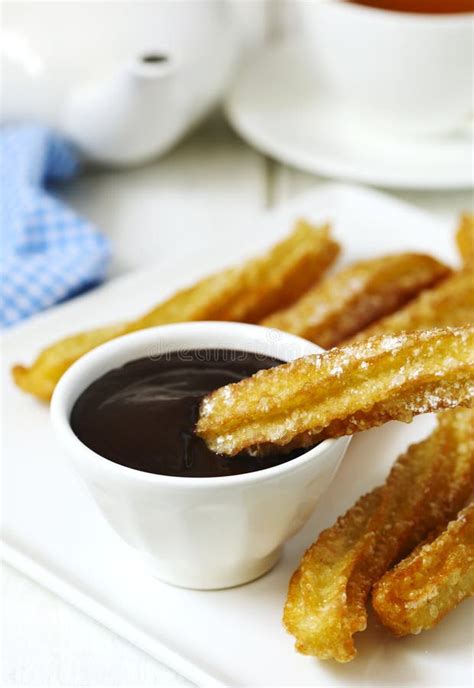 Churros Con Salsa Al Cioccolato Immagine Stock Immagine Di Forno