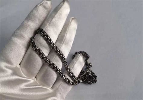 Как почистить серебро 🔑 в домашних условиях от черноты быстро содой