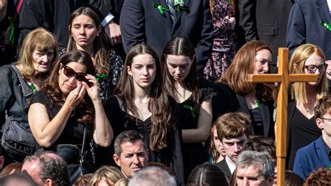Hundreds attend funeral for Arlene and Sean O'Neill in Yonkers