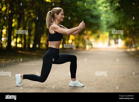 Slim Blonde Hi Res Stock Photography And Images Alamy