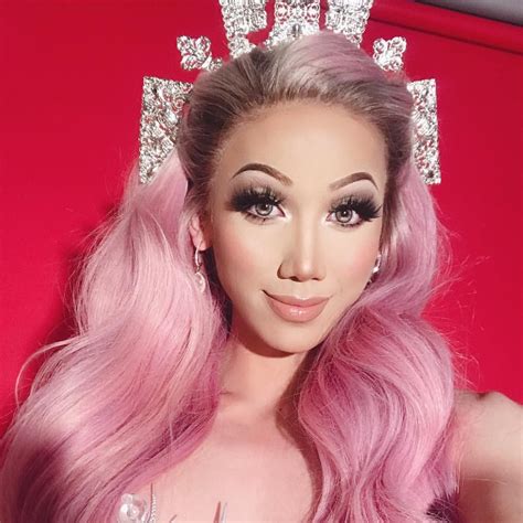 ⋆☽plastique Tiara☾⋆ Tiara Bianca Del Rio Fotografía