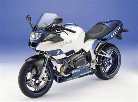 Bmw R1100s 1999 2005 Review Speed Specs And Prices Mcn