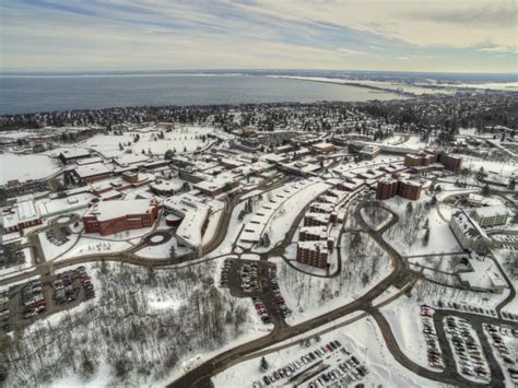 University Of Minnesota Duluth In Winter Stock Photo Image Of Higher