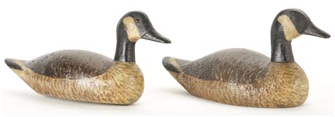 Lot Carved Painted Canadian Geese Decoys Case Auctions