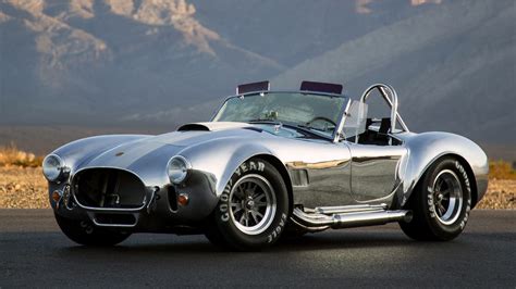 A Quick History of the Shelby Cobra