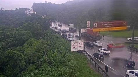 Sistema Anchieta Imigrantes Segue Lentid O Em Ambos Sentidos