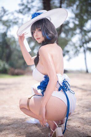 Cosplayer Takomayuyi Deep Fake Nude V