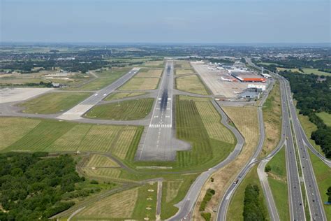 The runways of Liège airport to be renamed due to the shift of the ...