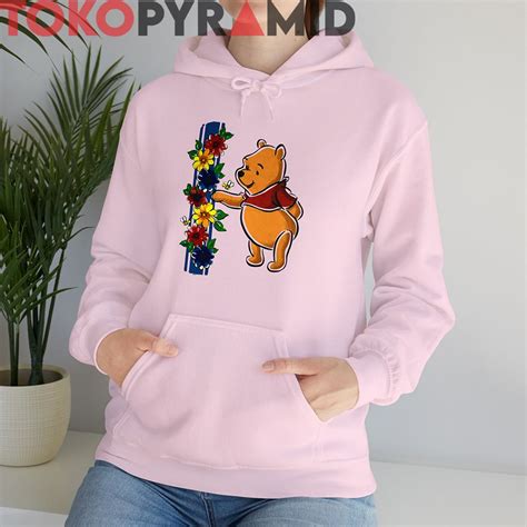 Rare 1998 Disney Winnie The Pooh Flower Shirt - TokoPyramid