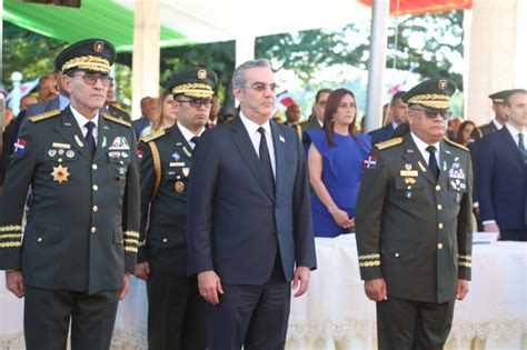 Presidente De La República Encabeza Sexagésima Primera Graduación