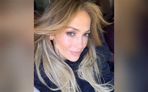 Jennifer Lopez Goes Completely Nude For Her New Track In The Morning Transforms Into An Angel
