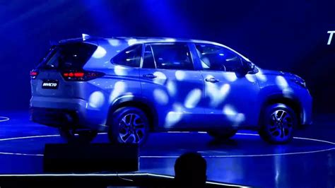 Maruti Suzuki Invicto Launched Better Than Toyota Innova Hycross