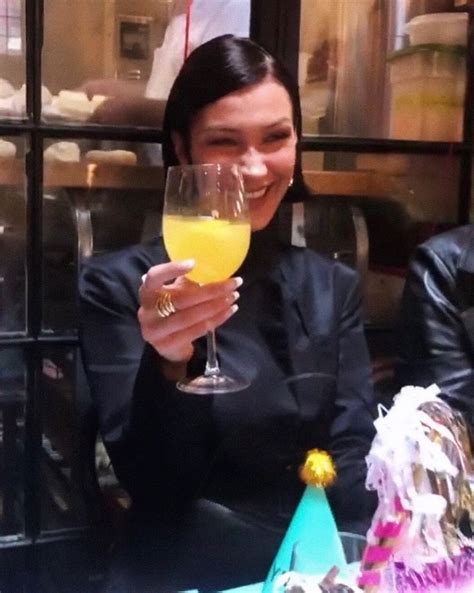 Pin by Jen on bella babe ツ Bella hadid Hadid Gigi hadid