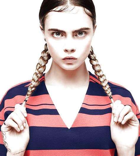 Cara Delevingne Help Find A Hard Dick To Fuck Her Face Photo