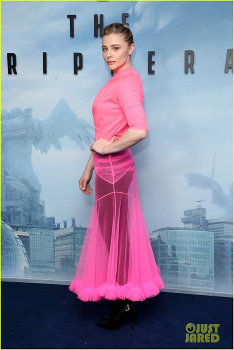 Chloe Grace Moretz Reveals If She D Do Another Kick Ass Movie Photo