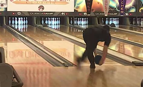 bowling-release - Beginner Bowling Tips