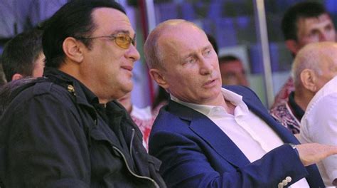 Putin Bestows Top Friendship Award To U S Actor