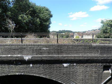 Bellotts Road Bridge 3 Some Work Been Going On Clearing Th Flickr