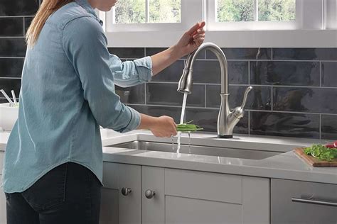 The 9 Best Kitchen Faucets of 2023 - Mama Home Decor