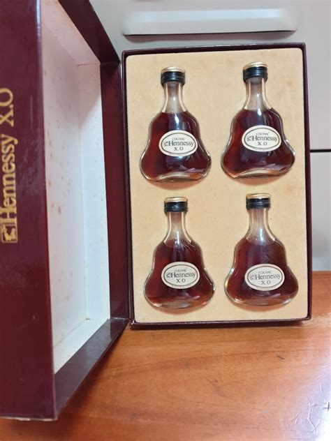 Hennessy Xo Cognac Miniature Set Vintagexovsopliquorcognac