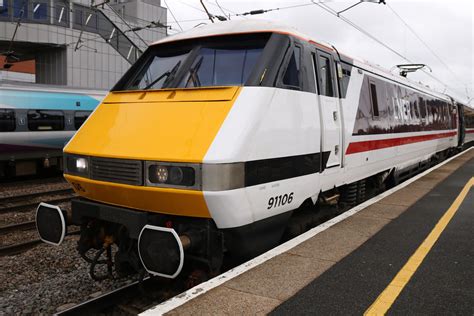 Class 91 91106 Lner Doncaster Lner Class 91 91106 Is Pict Flickr