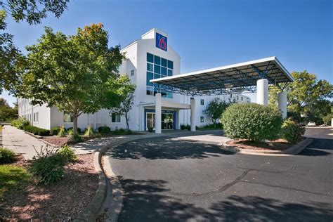 Motel 6 Minneapolis Brooklyn Center Au101 2022 Prices And Reviews