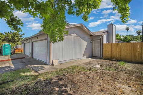 8710 Kelley Dr, Stockton, CA 95209 | MLS# 223044204 | Redfin