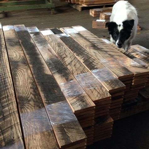 Reclaimed Oak flooring | Reclaimed oak flooring, Reclaimed oak, Lumber