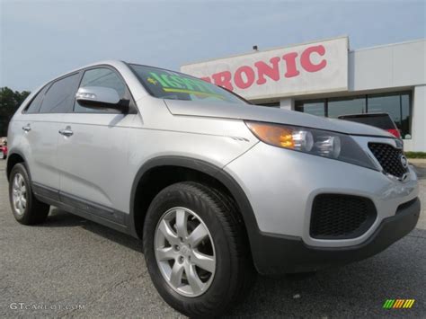 2011 Titanium Silver Kia Sorento LX 71434715 Photo 2 GTCarLot