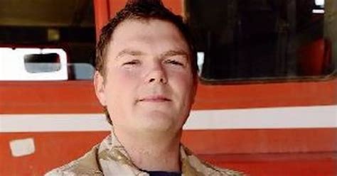 Americans honour hero RAF firefighter - Manchester Evening News