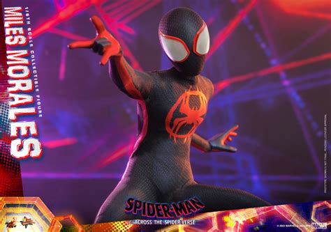 Hot Toys蜘蛛人穿越新宇宙邁爾斯摩拉斯Miles Morales 比例收藏級人偶 英雄造型日常穿搭一次滿足