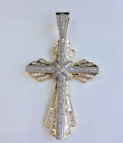 Yellow Gold Real Diamond Studded Hip Hop Style Cross Pendant At Rs