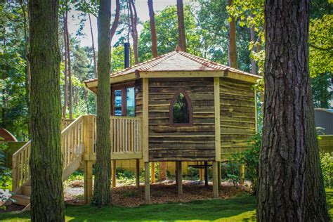 Treehouses For Schools • The Hideout House Company