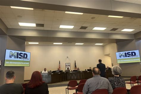 Montgomery ISD approves $1,300 teacher raises in FY 2023-24 budget ...