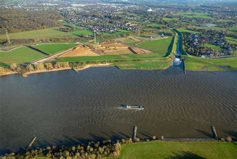 Luftaufnahme Voerde Niederrhein Uferbereiche Entlang Der Flu