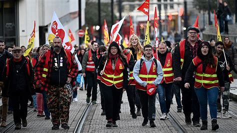 Veel Fransen Willen Niet Geloven Dat Ze Langer Moeten Doorwerken Dit