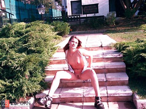 Noemi Showing In Public Zb Porn