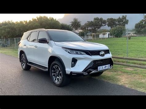 Toyota Fortuner Facelift Review In Depth Coverage Of Toyota S