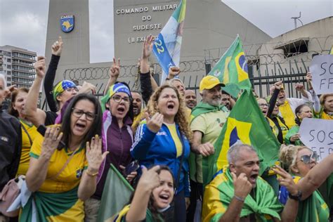 Judiciário articula Guedes e Tarcísio pressão para Bolsonaro falar