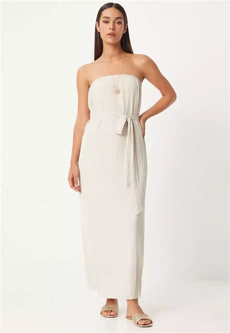 Buy Happiness Istanbul Pleated Maxi Dress 2024 Online Zalora Philippines