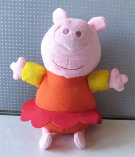 Peluche Doudou Cochon Peppa Pig Tutu Rouge Cm Play By Play Eur