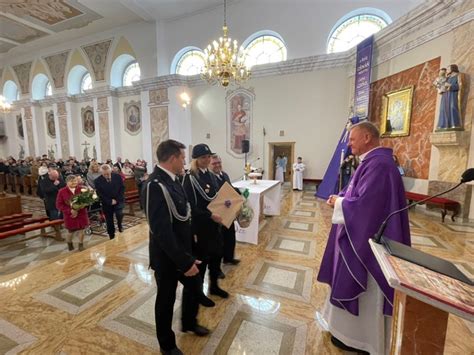 Jubileusz Lecia Ks Proboszcza W Parafii Parafia Szpetal G Rny