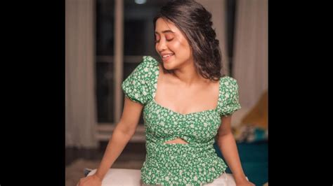 Shivangi Joshi Slays In Stunning Contemporary Fashion See Pics News