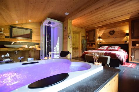 Huisje Ardennen Met Jacuzzi Voor Twee Personen Wellness Huisje