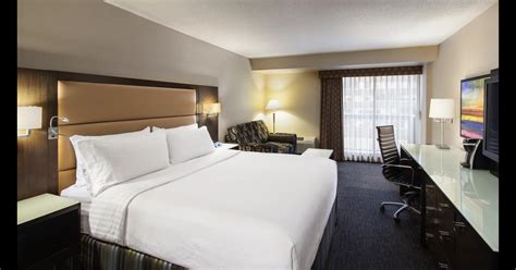 Holiday Inn Hotel & Suites Vancouver Downtown, An IHG Hotel in ...