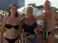 Naked Evelyn Engleder in Kaisermühlen Blues